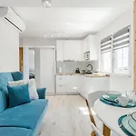 Apartt Apartment *