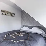 Apartt Apartment